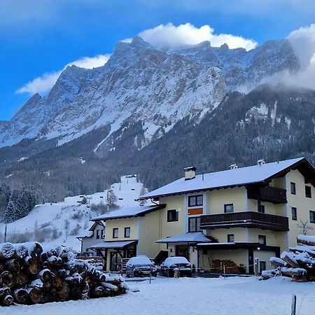 Tiroler Alpblick Appartements Ehrwald Eksteriør bilde