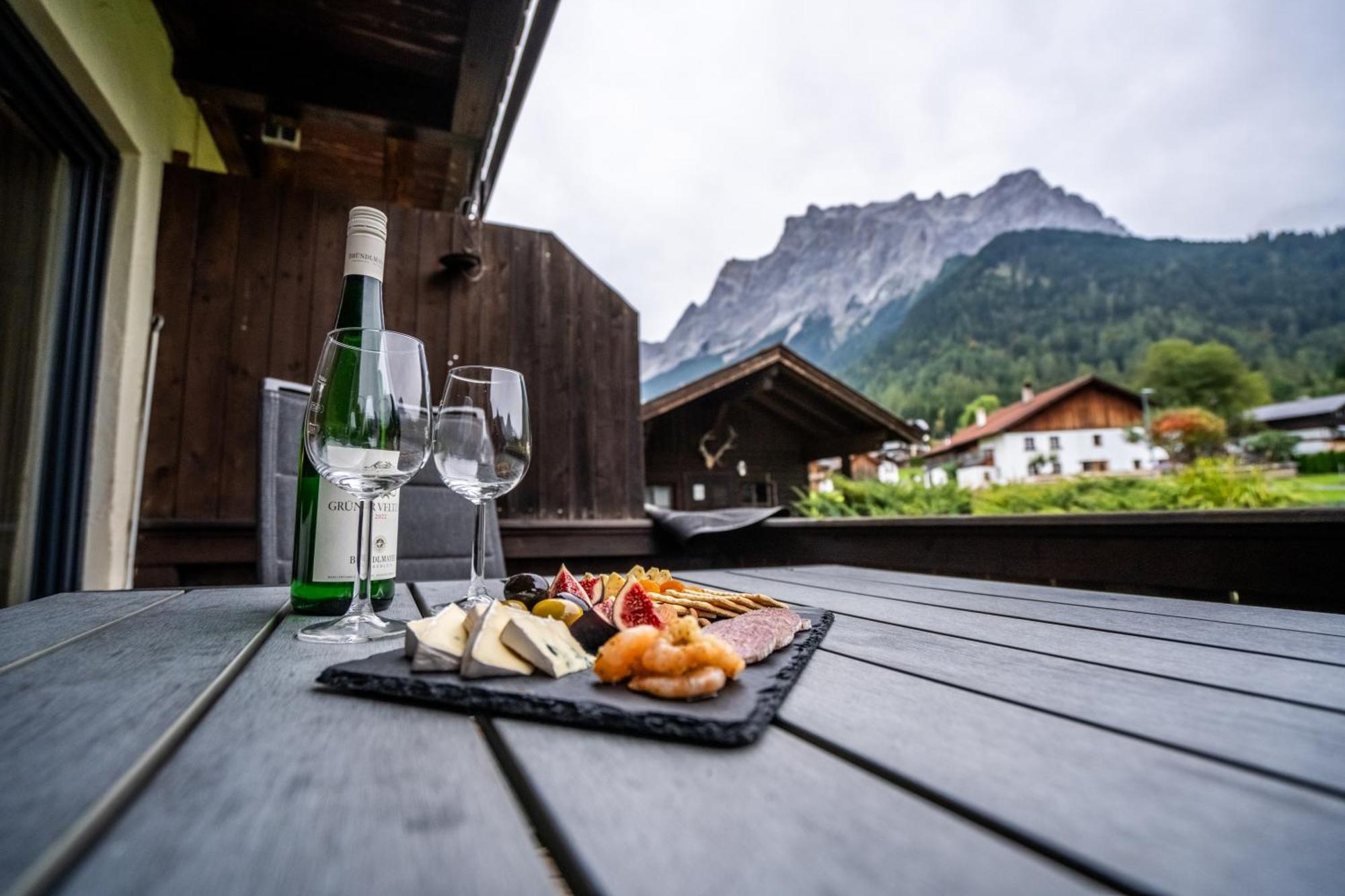 Tiroler Alpblick Appartements Ehrwald Eksteriør bilde