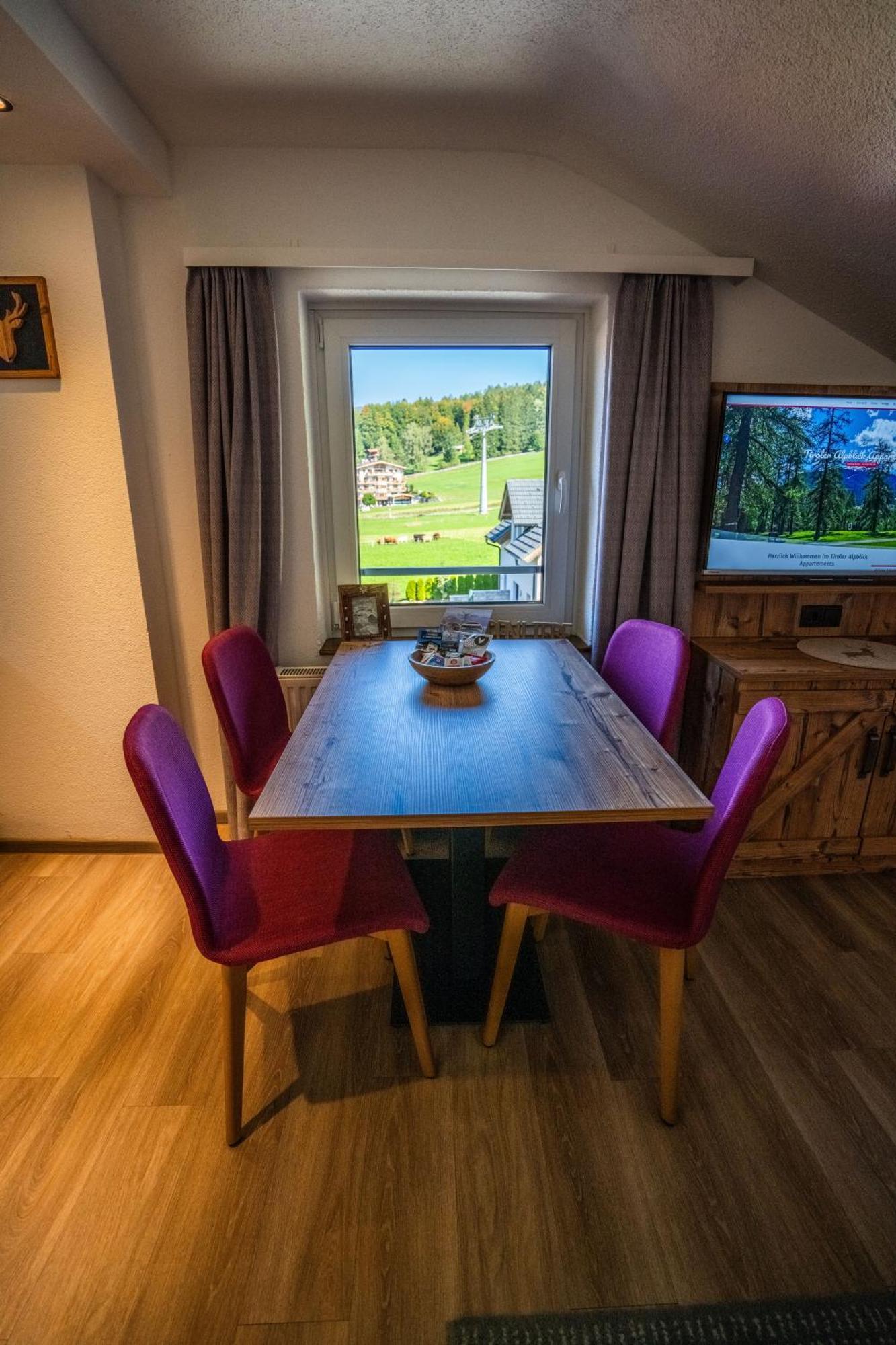 Tiroler Alpblick Appartements Ehrwald Eksteriør bilde